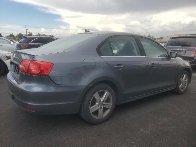 3VWLL7AJ4EM385553 - 2014 VOLKSWAGEN JETTA TDI Մոխրագույն լուսանկար 3
