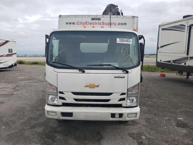 54DCDW1D2MS206500 - 2021 CHEVROLET 4500 WHITE photo 5