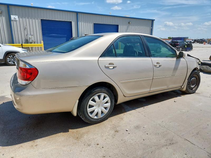 4T1BE32K95U083546 - 2005 TOYOTA CAMRY LE GOLD photo 3