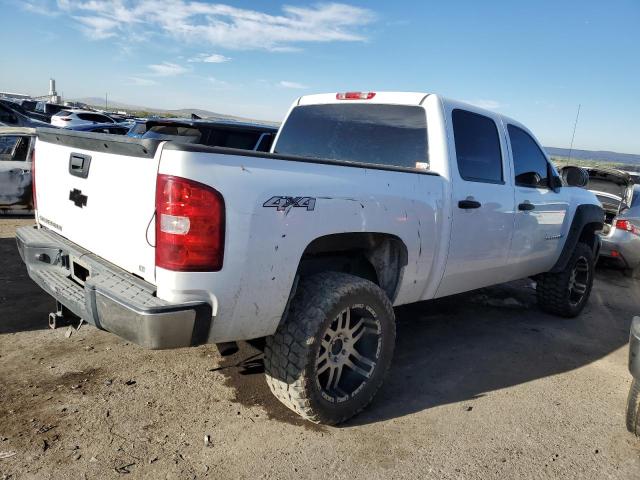 2GCEK13C371682754 - 2007 CHEVROLET SILVERADO K1500 CREW CAB WHITE photo 3