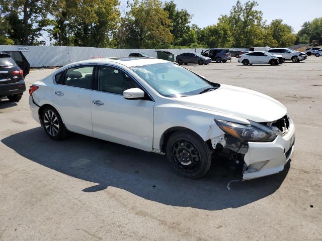 1N4AL3AP9GC261036 - 2016 NISSAN ALTIMA 2.5 WHITE photo 4