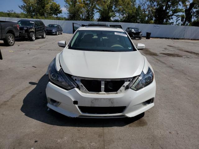 1N4AL3AP9GC261036 - 2016 NISSAN ALTIMA 2.5 WHITE photo 5