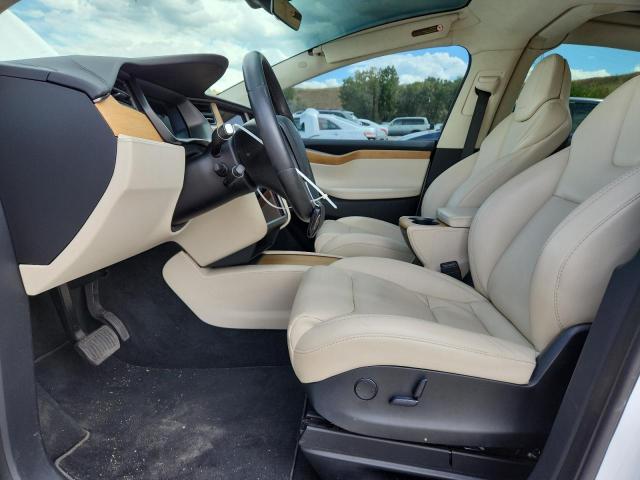 5YJXCAE21KF147213 - 2019 TESLA MODEL X Biały zdjęcie 7