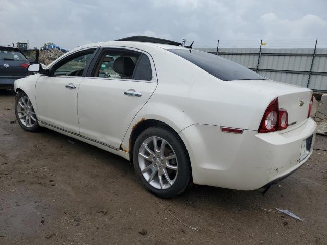 1G1ZE5E70AF323709 - 2010 CHEVROLET MALIBU LTZ თეთრი ფოტო 2