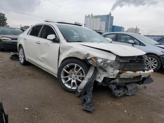 1G1ZE5E70AF323709 - 2010 CHEVROLET MALIBU LTZ თეთრი ფოტო 4