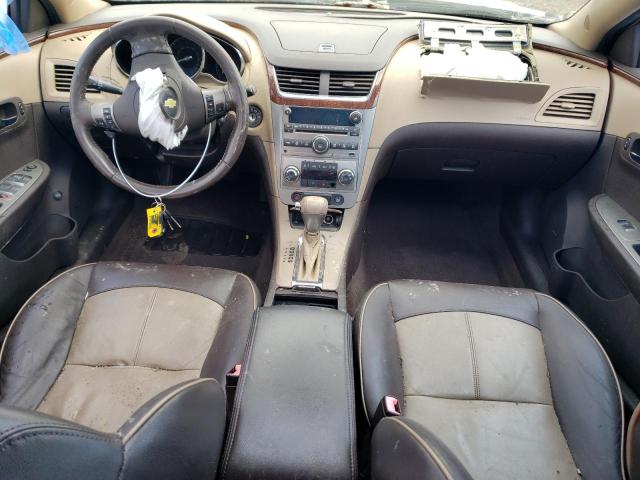 1G1ZE5E70AF323709 - 2010 CHEVROLET MALIBU LTZ თეთრი ფოტო 8