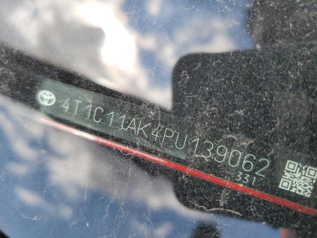 4T1C11AK4PU139062 - 2023 TOYOTA CAMRY LE 红色 照片 12