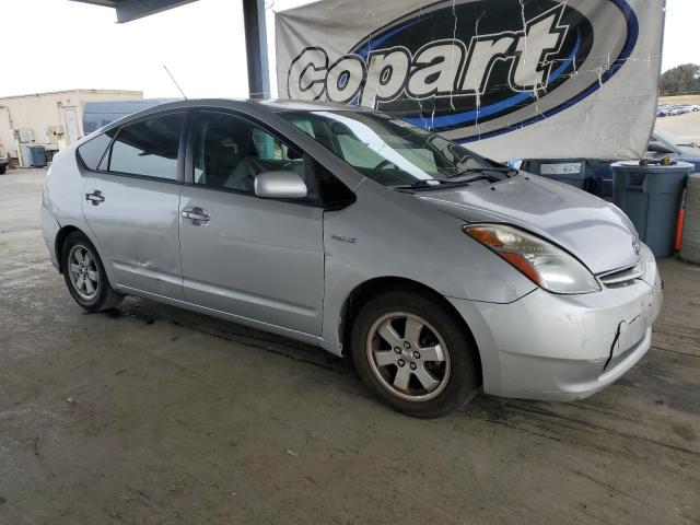 JTDKB20U987717470 - 2008 TOYOTA PRIUS SILVER photo 4