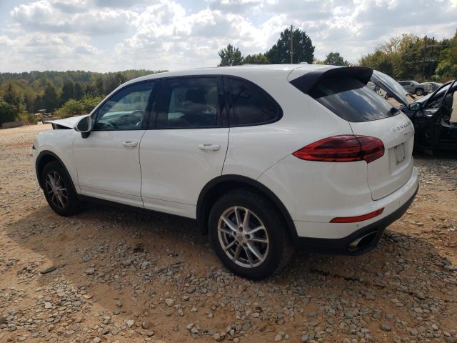 WP1AA2A26GLA03876 - 2016 PORSCHE CAYENNE WHITE photo 2