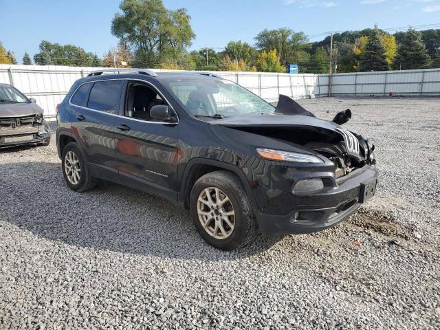 1C4PJMCS0HW668664 - 2017 JEEP CHEROKEE LATITUDE Siyah fotoğraf 4