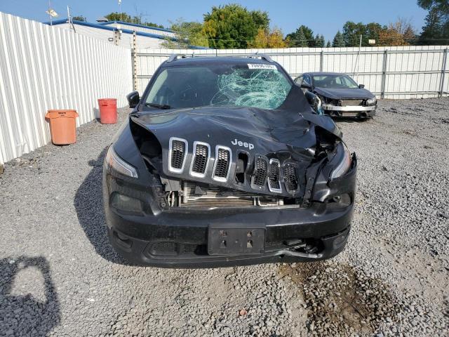 1C4PJMCS0HW668664 - 2017 JEEP CHEROKEE LATITUDE Siyah fotoğraf 5