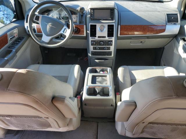 2A8HR541X9R560564 - 2009 CHRYSLER TOWN & COU TOURING GREEN photo 8