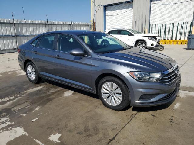 3VWCB7BU7LM037559 - 2020 VOLKSWAGEN JETTA S GRAY photo 4