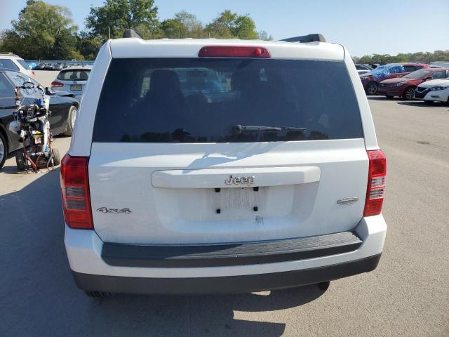 1C4NJRFB1FD248372 - 2015 JEEP PATRIOT LATITUDE WHITE photo 6