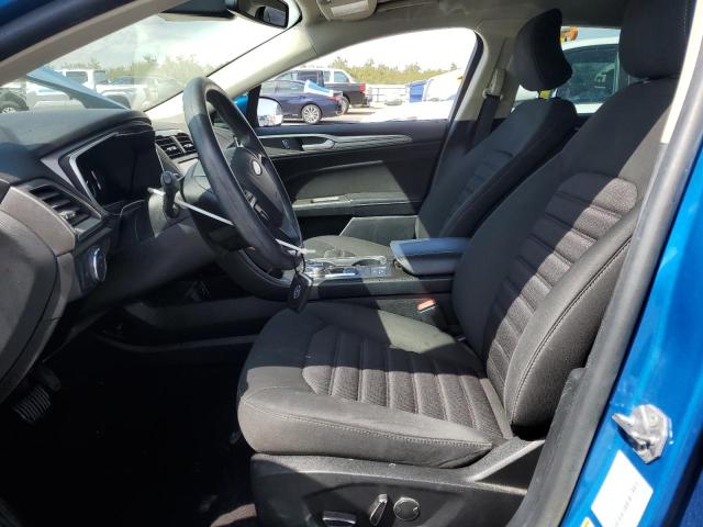 3FA6P0LU0KR135718 - 2019 FORD FUSION SE Կապույտ լուսանկար 7
