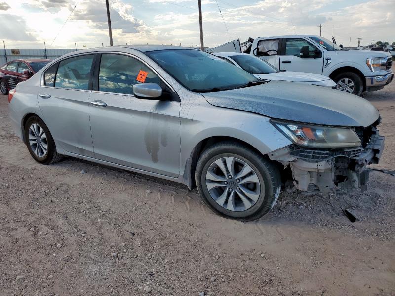 1HGCR2F38DA083355 - 2013 HONDA ACCORD LX 银色 照片 4