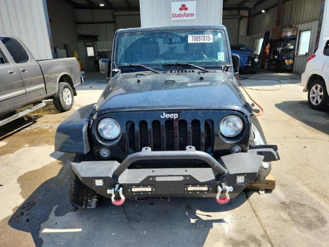 1C4BJWEGXFL743514 - 2015 JEEP WRANGLER U SAHARA Qara foto 5