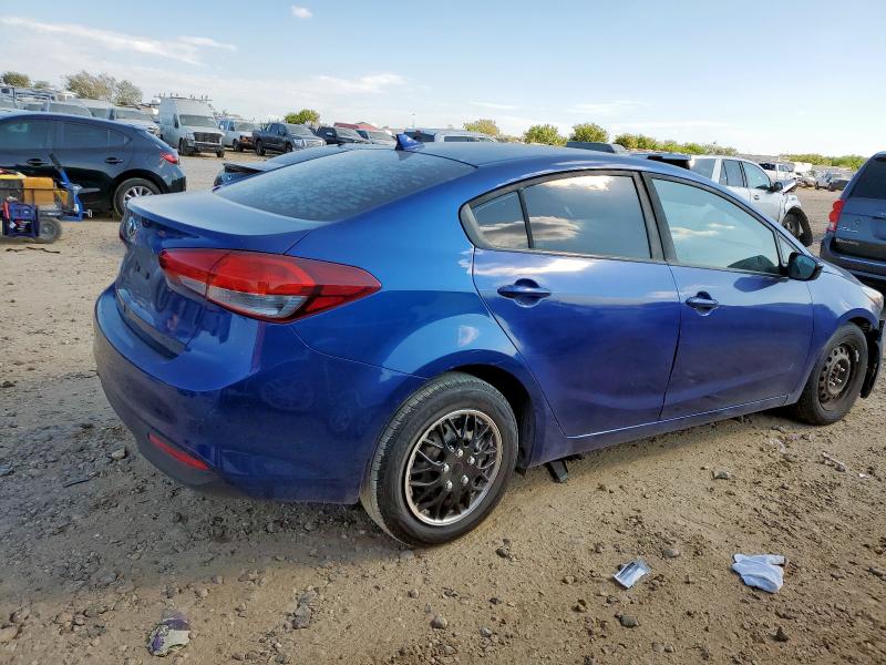 3KPFK4A73JE262174 - 2018 KIA FORTE LX BLUE photo 3