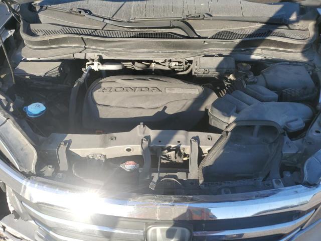 5FNYF6H83HB505431 - 2017 HONDA PILOT EXL SILVER photo 12