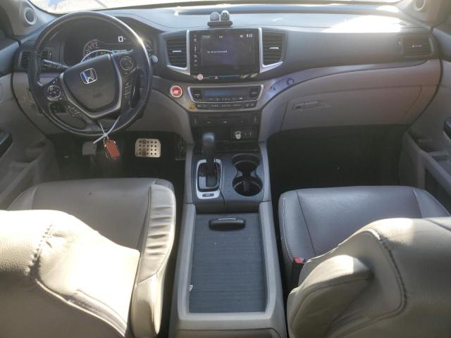 5FNYF6H83HB505431 - 2017 HONDA PILOT EXL SILVER photo 8