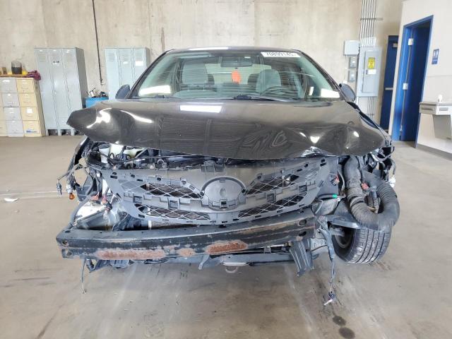 2T1BU4EE8DC990383 - 2013 TOYOTA COROLLA BASE შავი ფოტო 5