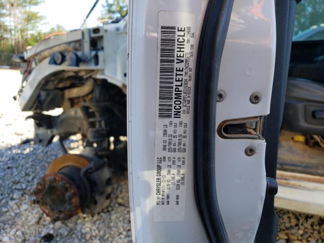 3C7WRMFL0EG163634 - 2014 RAM 5500 WHITE photo 13