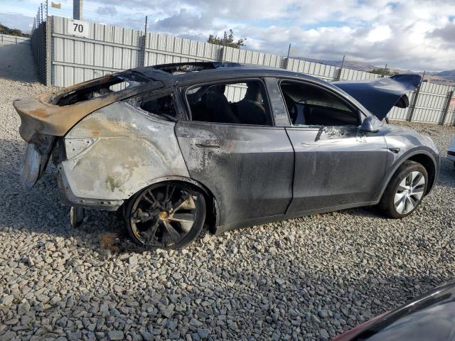 7SAYGDEE8RF013560 - 2024 TESLA MODEL Y فحمي صورة 3