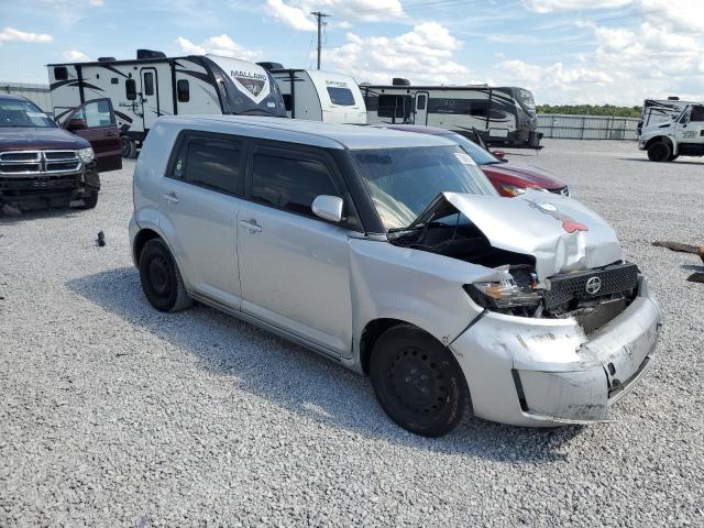 JTLKE50E181006242 - 2008 TOYOTA SCION XB SILVER photo 4