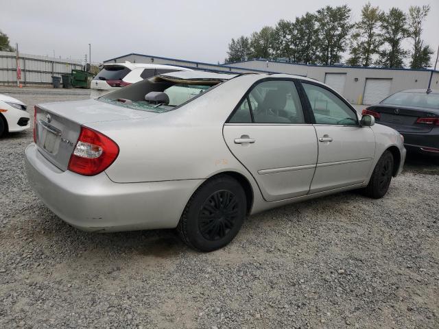 4T1BE32K63U774546 - 2003 TOYOTA CAMRY LE SILVER photo 3