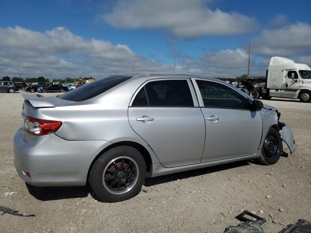 JTDBU4EE9DJ116791 - 2013 TOYOTA COROLLA BASE ვერცხლისფერი ფოტო 3