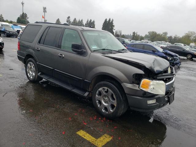 1FMPU15L94LA84105 - 2004 FORD EXPEDITION XLT GRAY photo 4