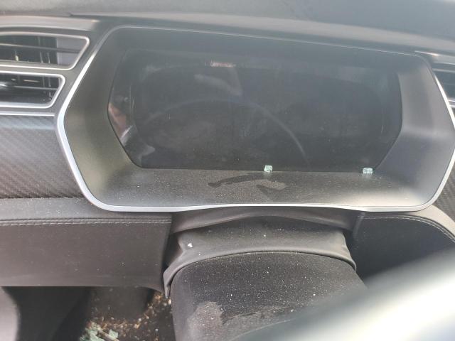 5YJSA1E1XHF193252 - 2017 TESLA MODEL S WHITE photo 9