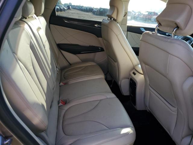 5LMCJ3D91HUL15780 - 2017 LINCOLN MKC RESERVE 米色 照片 11