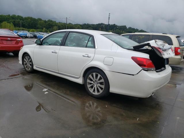 4T1BK3DBXBU375031 - 2011 TOYOTA AVALON BASE თეთრი ფოტო 2