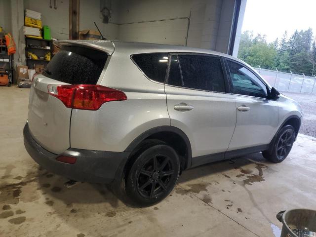 2T3ZFREV9FW189881 - 2015 TOYOTA RAV4 LE GRAY photo 3