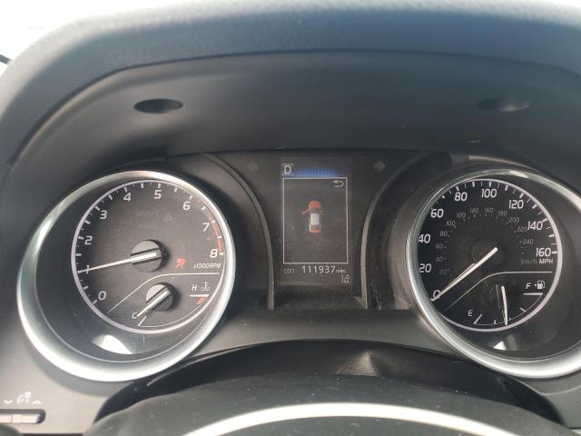 4T1B11HK1JU018501 - 2018 TOYOTA CAMRY L BLUE photo 9