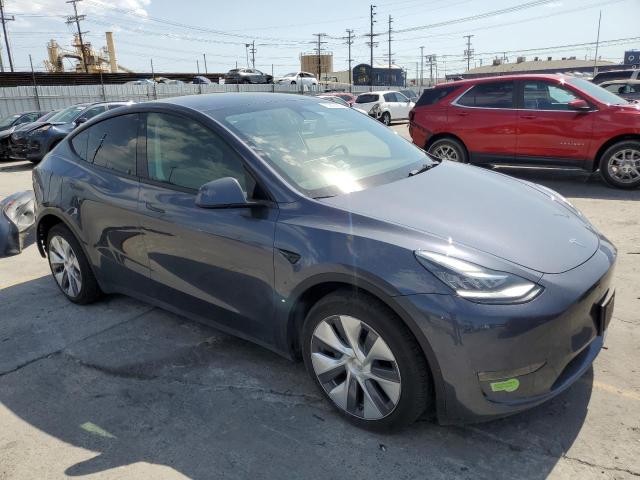 7SAYGDEEXPA037661 - 2023 TESLA MODEL Y GRAY photo 4