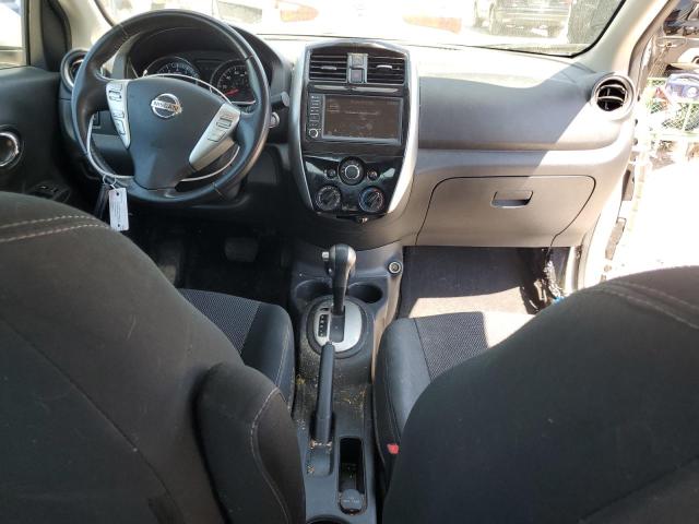 3N1CN7AP2KL817840 - 2019 NISSAN VERSA S ვერცხლისფერი ფოტო 8