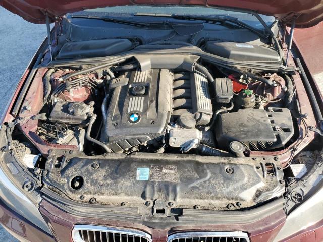 WBANV13599C154848 - 2009 BMW 528 XI MAROON photo 11