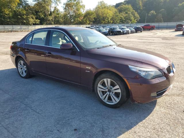 WBANV13599C154848 - 2009 BMW 528 XI MAROON photo 4