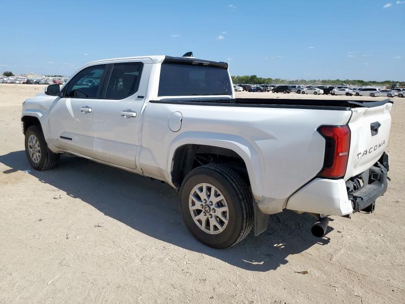 3TMKB5FN5RM001898 - 2024 TOYOTA TACOMA DOUBLE CAB WHITE photo 2