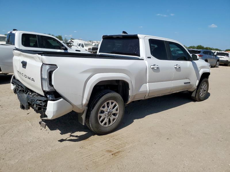 3TMKB5FN5RM001898 - 2024 TOYOTA TACOMA DOUBLE CAB WHITE photo 3