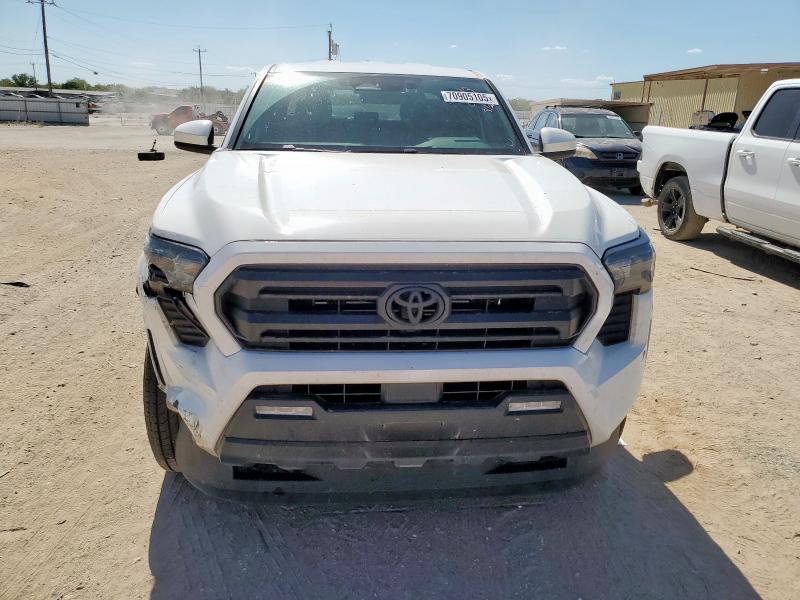 3TMKB5FN5RM001898 - 2024 TOYOTA TACOMA DOUBLE CAB WHITE photo 5