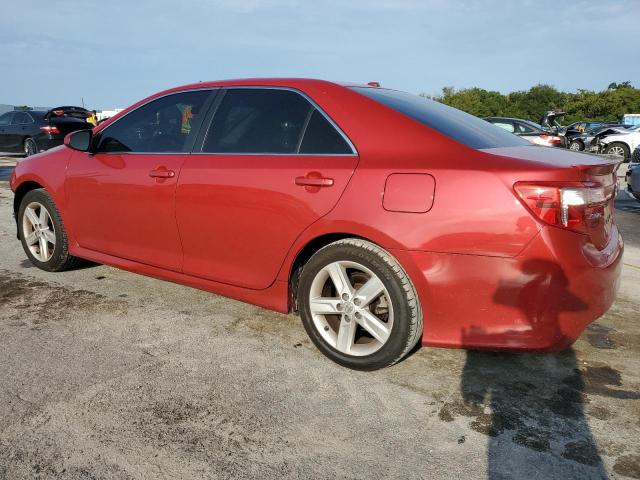 4T1BF1FKXCU535206 - 2012 TOYOTA CAMRY BASE RED photo 2