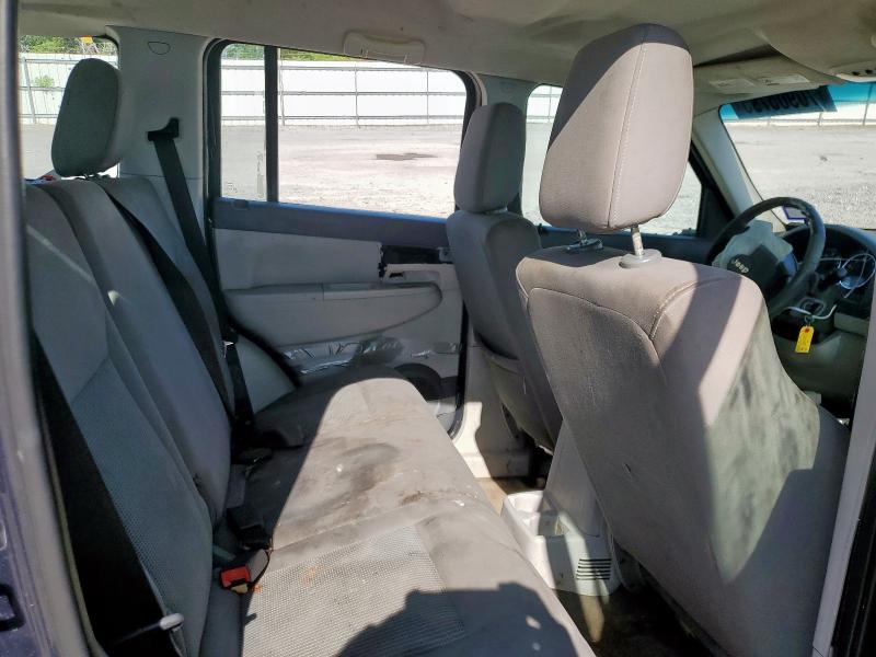 1J8GP28K08W188239 - 2008 JEEP LIBERTY SPORT BLUE photo 11