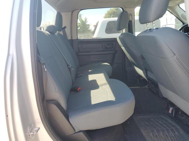 1C6RR7SM3FS721181 - 2015 RAM 1500 ST SILVER photo 10