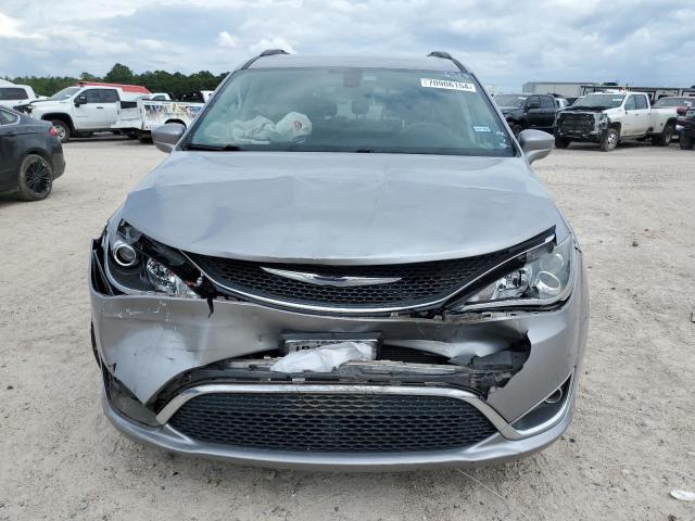 2C4RC1BG7HR526318 - 2017 CHRYSLER PACIFICA TOURING L SILVER photo 5