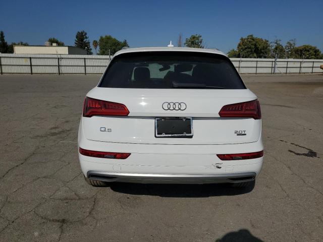 WA1ANAFY8J2234220 - 2018 AUDI Q5 PREMIUM 白色 照片 6