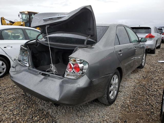 4T1BF30K65U599279 - 2005 TOYOTA CAMRY LE GRAY photo 3