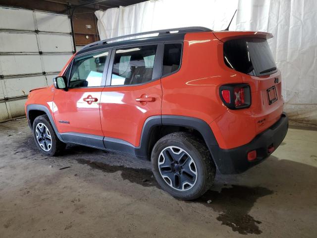 ZACCJBCT0FPB75701 - 2015 JEEP RENEGADE TRAILHAWK ORANGE photo 2